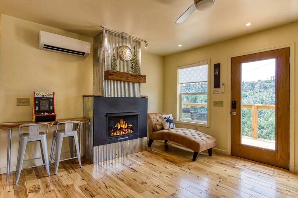 Key Lime Pie, Hot Tub,Wifi, 1089 Free Tickets Each Paid Day, Dollywood And More Gatlinburg Exterior foto