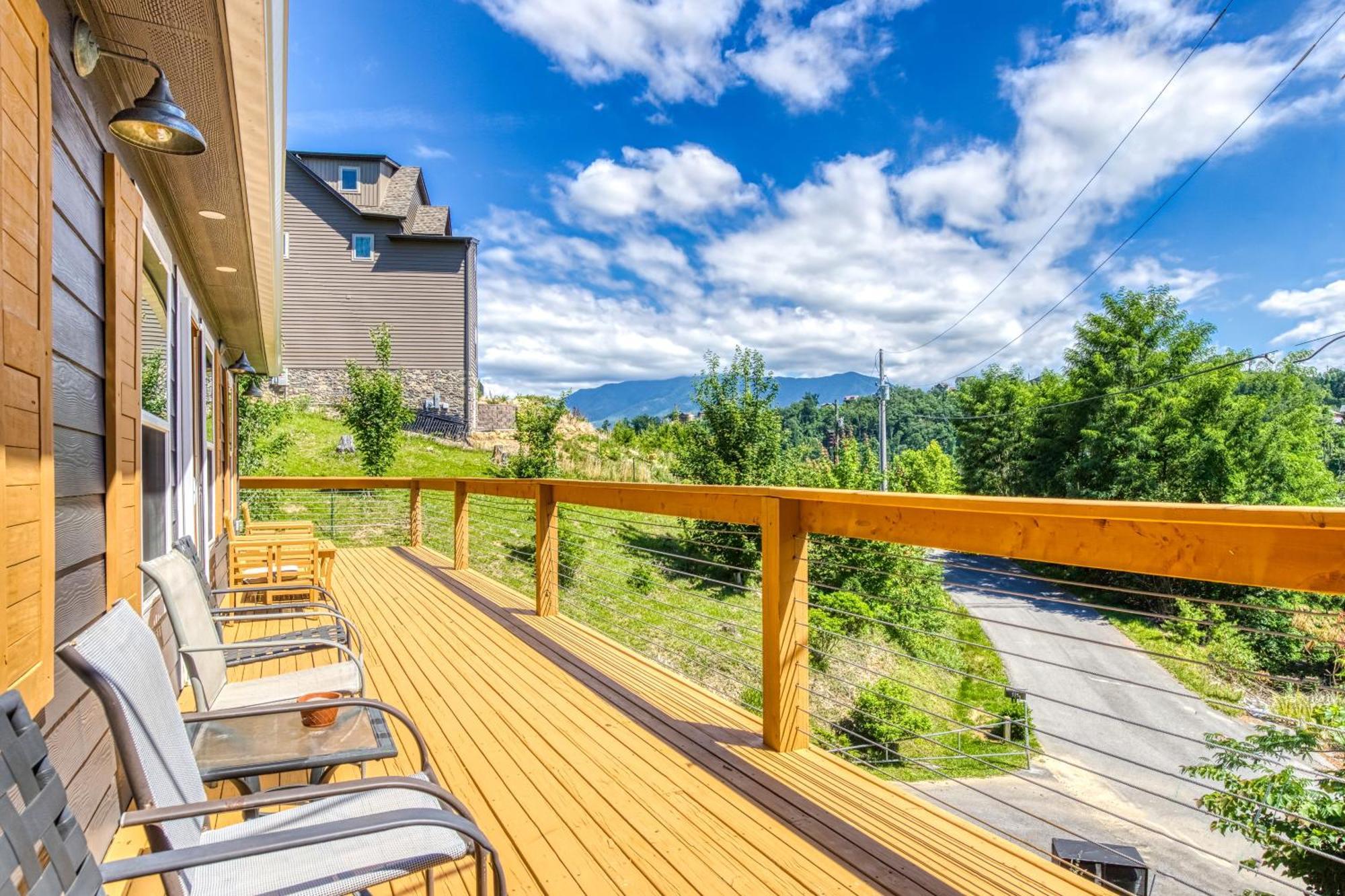 Key Lime Pie, Hot Tub,Wifi, 1089 Free Tickets Each Paid Day, Dollywood And More Gatlinburg Exterior foto
